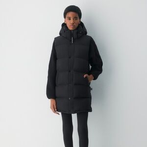 Aritzia Super Puff Mid Length Vest